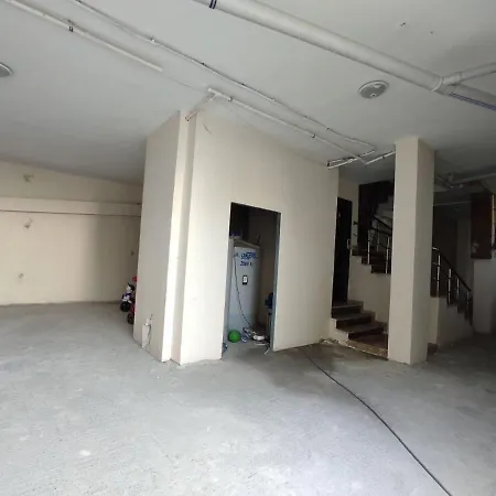 Lake View Apartment